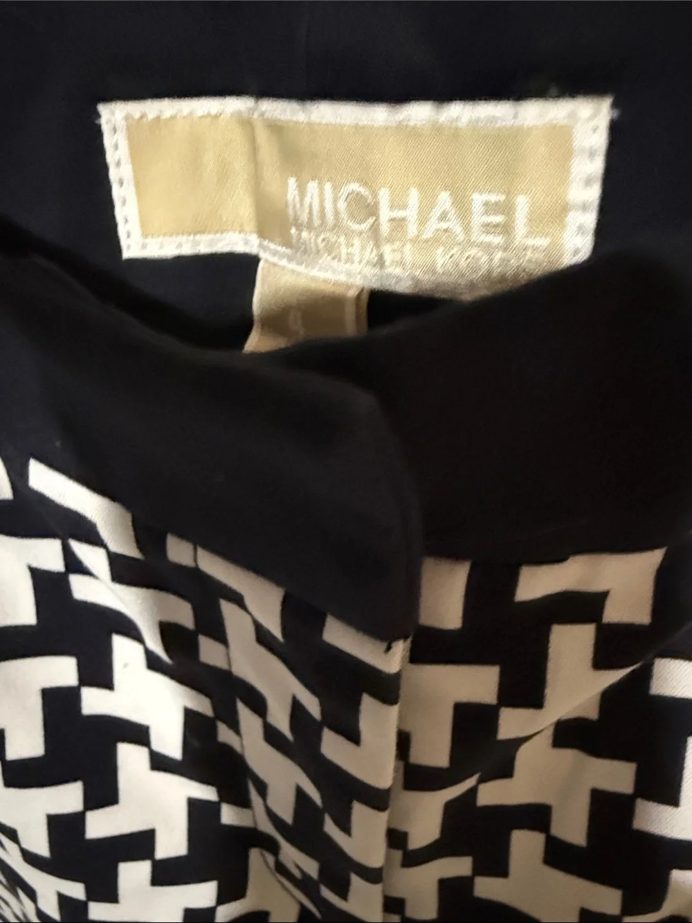 Michael Kors Navy & White Houndstooth Pants